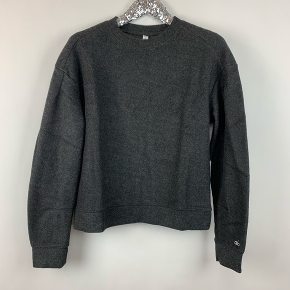 Alo Yoga Carve Grey Sweater - Picture 2 of 5